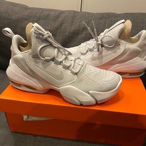 Nike Air Max Alpha Savage Mens Training Size 9 NOS